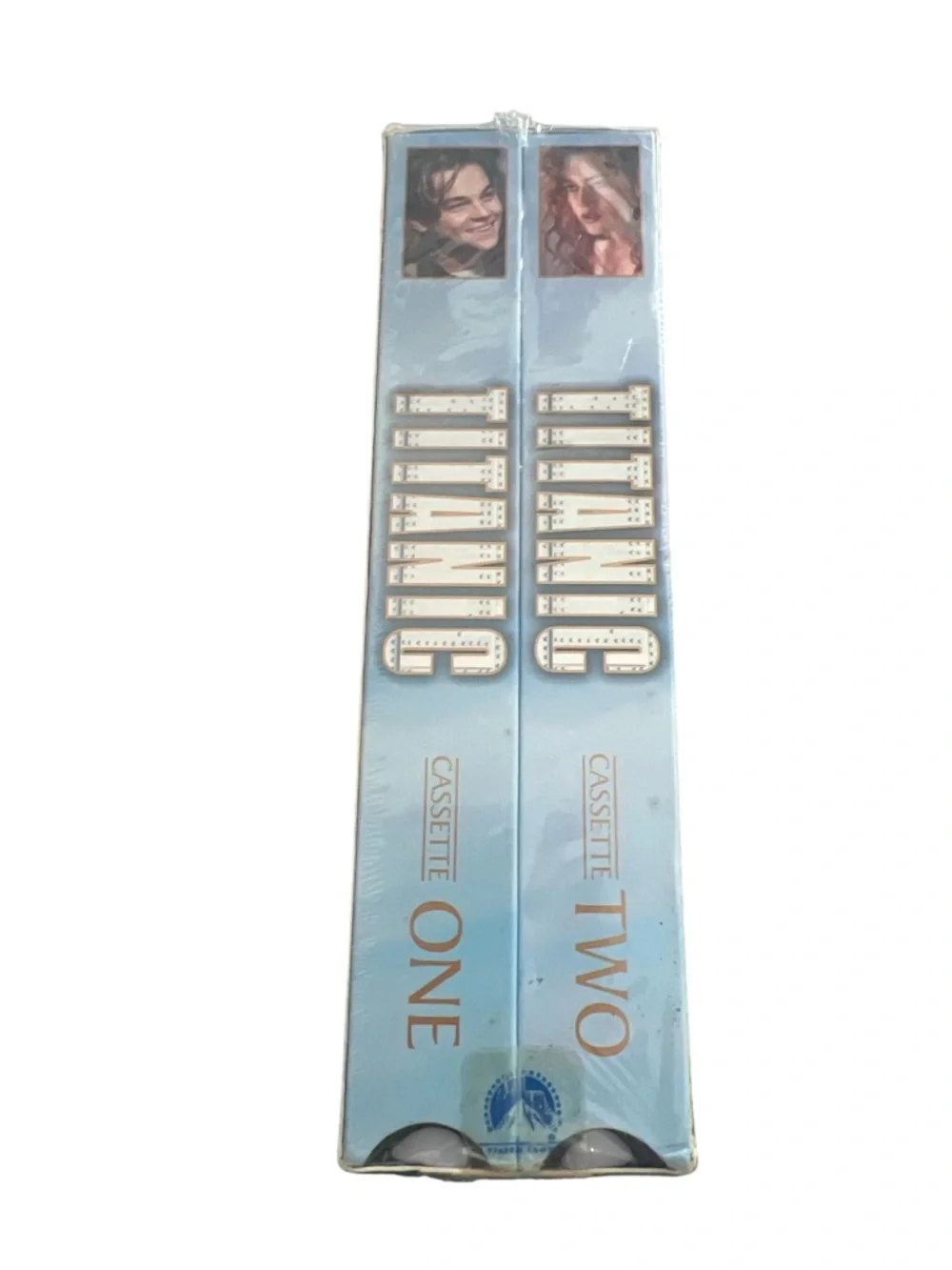 Titanic VHS 2 Tape Set Sealed‎ Leonardo DiCaprio Kate Winslet 1997 THX